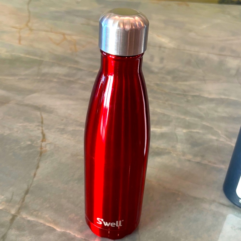 Swell Shimmer Collection Stainless Steel Water Bottle 17oz – box included - Picture 2 of 6